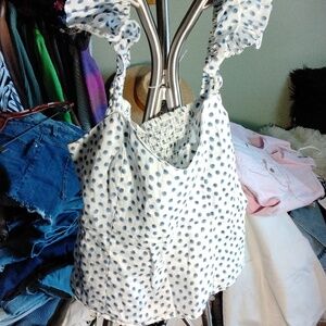 HM pop top super cute!